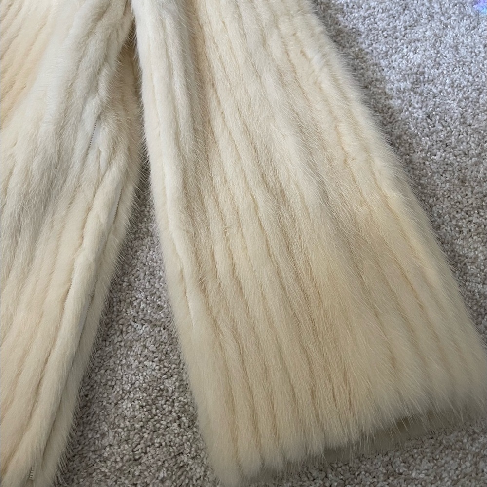 Fur Jacket by Marmor & Tivers Chicago - Picture 8 of 10